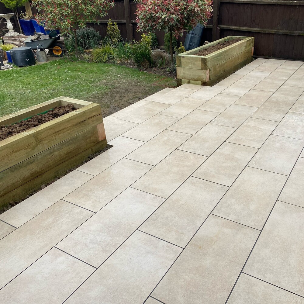 Outdoor Porcelain Paving - Crema Beige - 80cm x 40cm - Primethorpe Paving - LNB Landscapes (5)